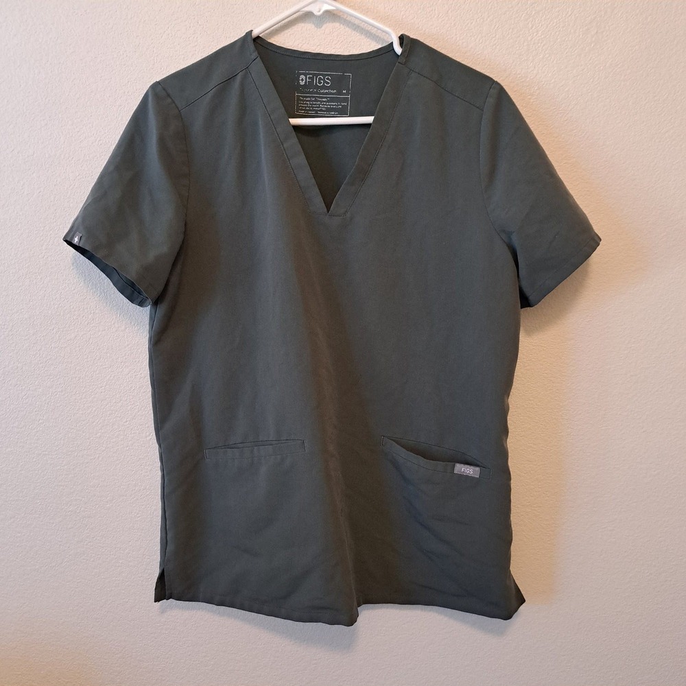 FIGS Technical Collection V-Neck Scrub Top Medium Olive Green Medical Uniform